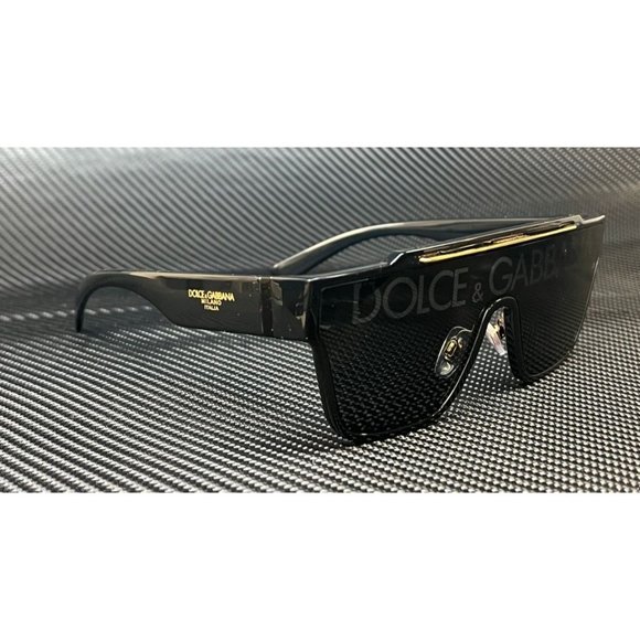 Dolce & Gabbana Mens Black Sunglasses - Picture 5 of 5